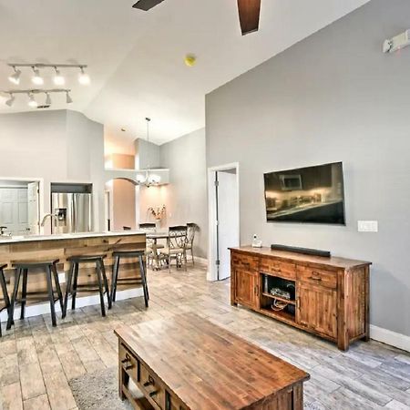 Mickeys Landing - Luxurious 4Br With 2 Master Suites, Privacy Fenced Pool & Hot Tub Bbq Game Rm 2 Miles To Disney! 올랜도 외부 사진